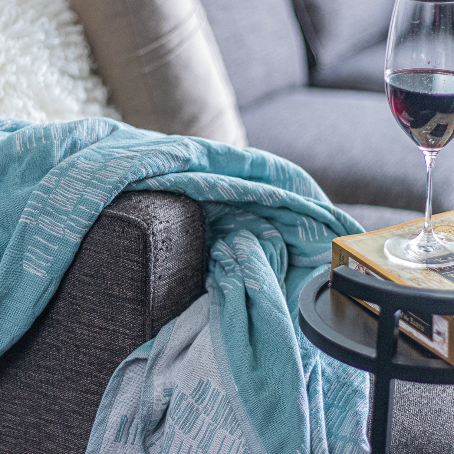 Breganwood Organics Throw Blanket - Thumbnail 2