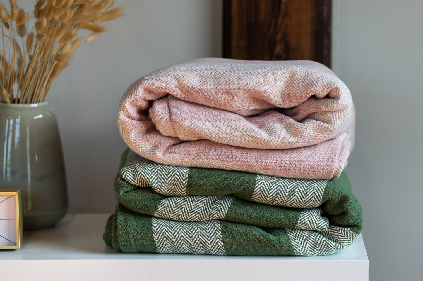 Cozy Organic Patterned Blanket - Magnolia Organics