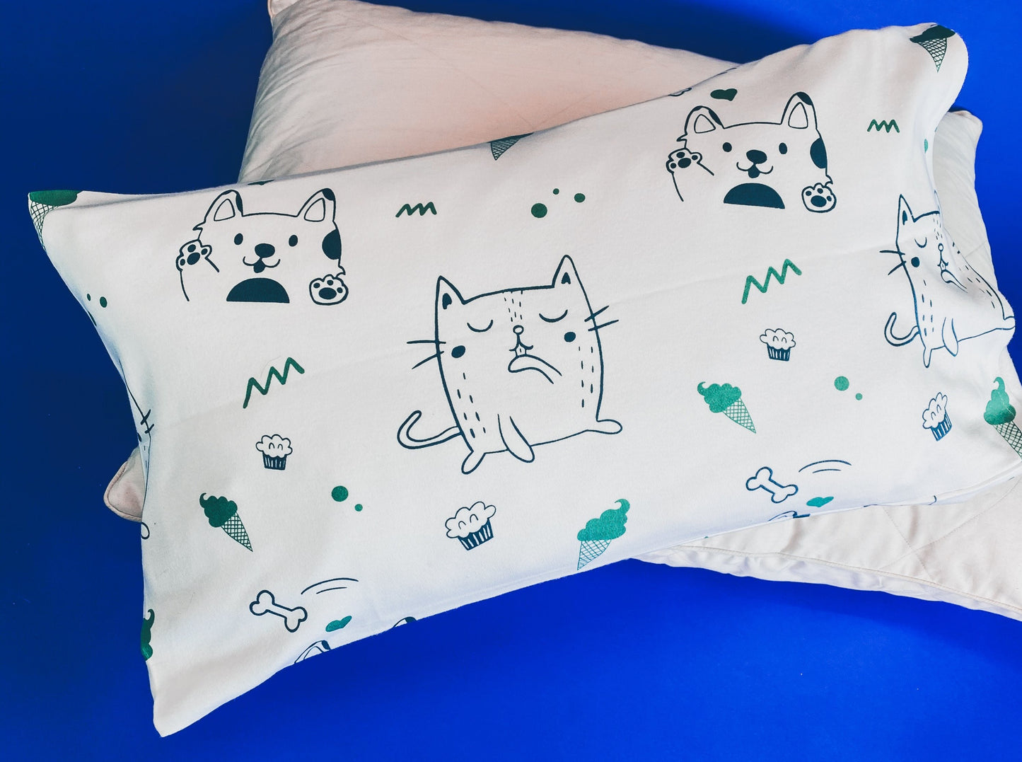 Organic Interlock Toddler Pillowcase - Puppies and Kittens - Animal Collection - Magnolia Organics