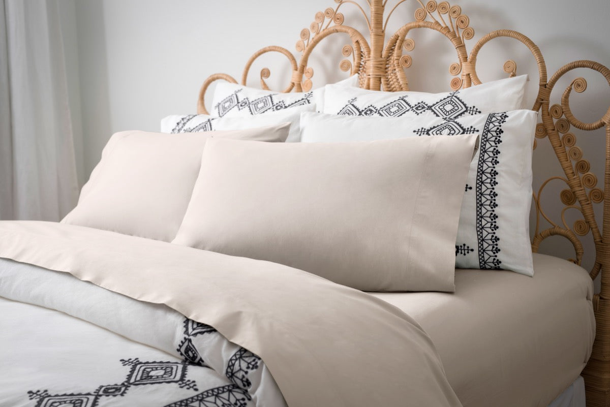 Percale Collection Pillowcase Pair - Magnolia Organics